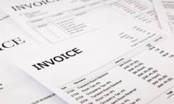 The Differences Between Proforma vs. Commercial Invoice in customs clearance and shipping